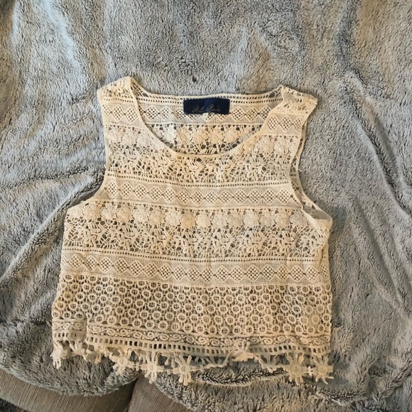 Top - Picture 2 of 2